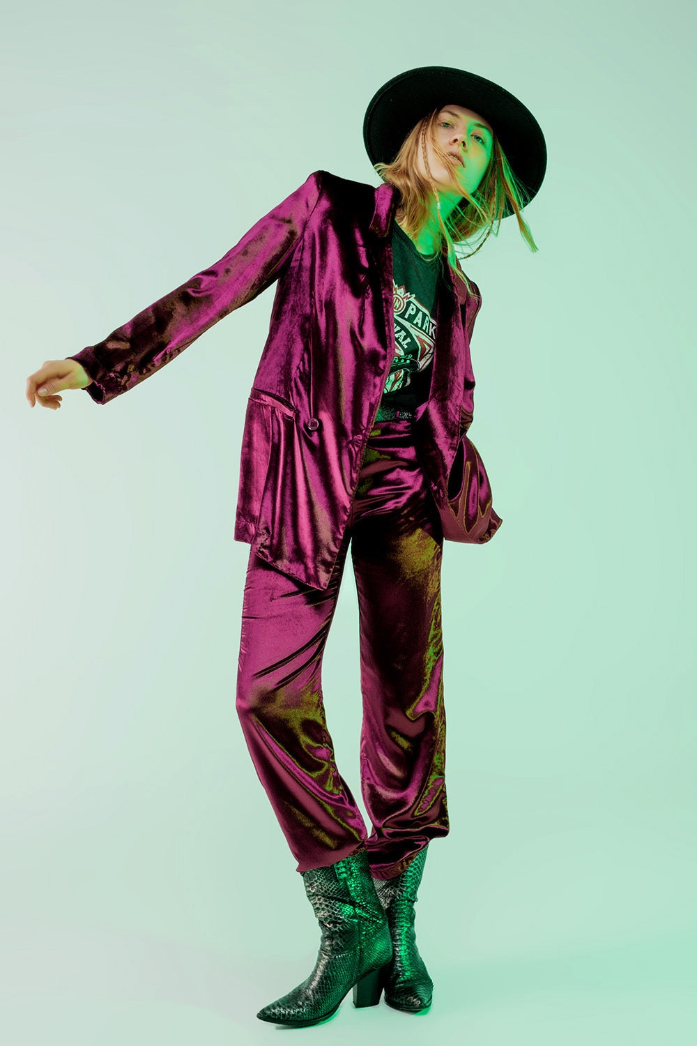 Americana morada extragrande de terciopelo Q2