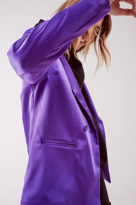 Blazer morado con doble botonadura de sastre de satén letsgotopaname