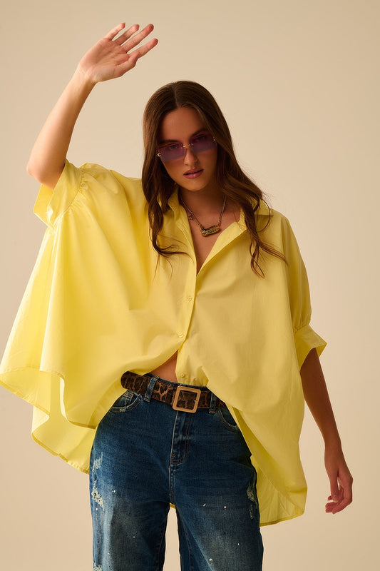 Blusa amarilla oversize con manga corta Q2