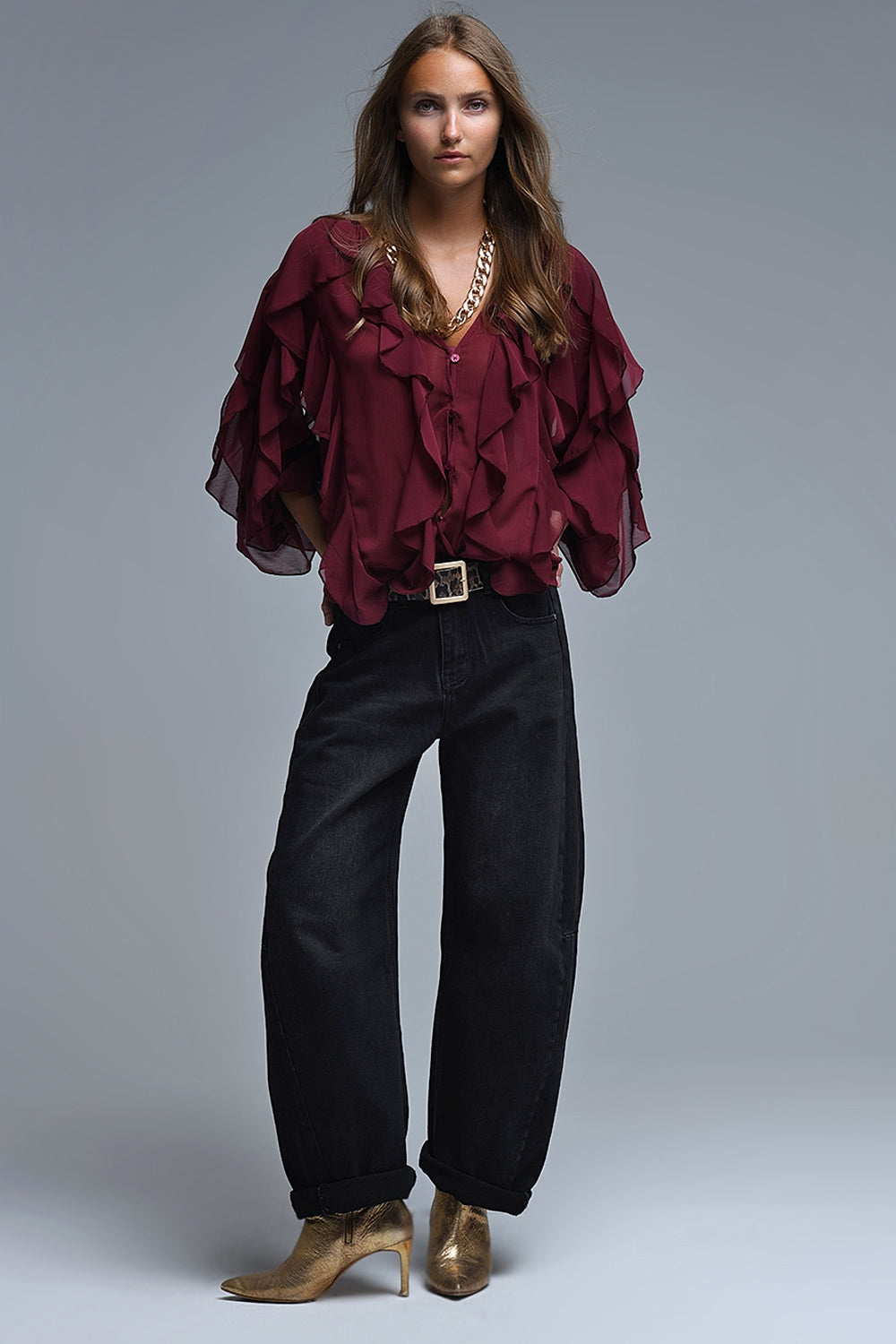 Blusa Borgoña con Cuello en V y Volantes Q2