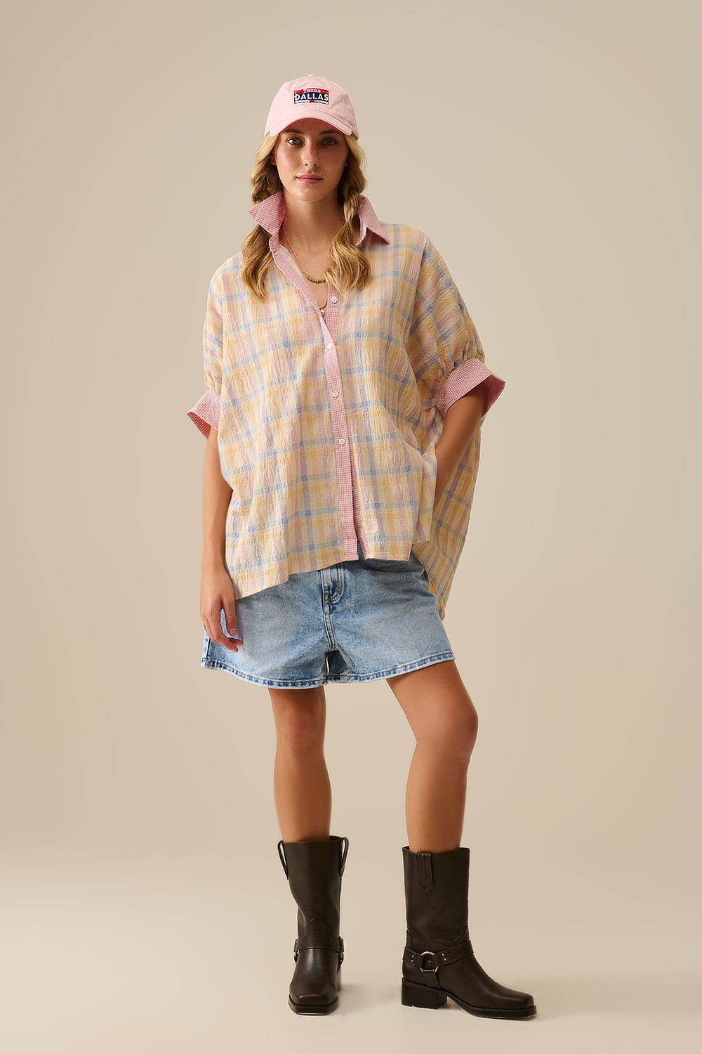 Blusa fluida oversize con contraste de cuadros Q2