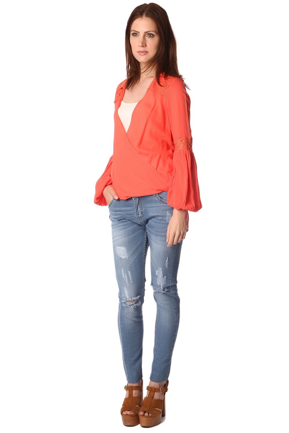 Blusa naranja con parte delantera cruzada y detalle drapeado Q2