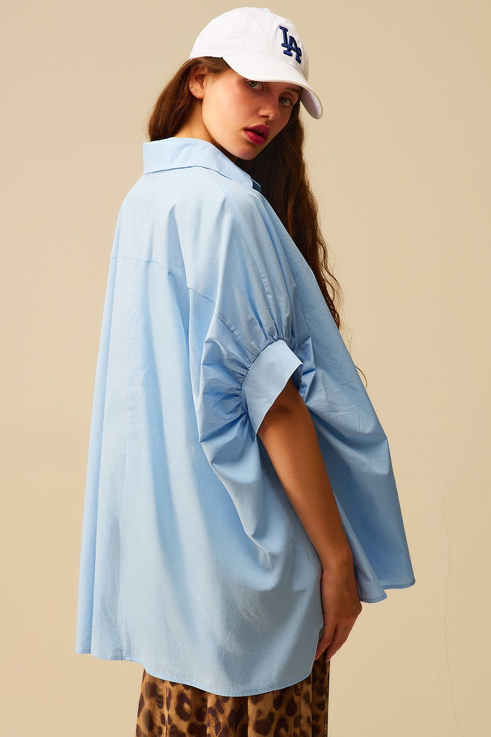Blusa oversize azul bebé de manga corta Q2