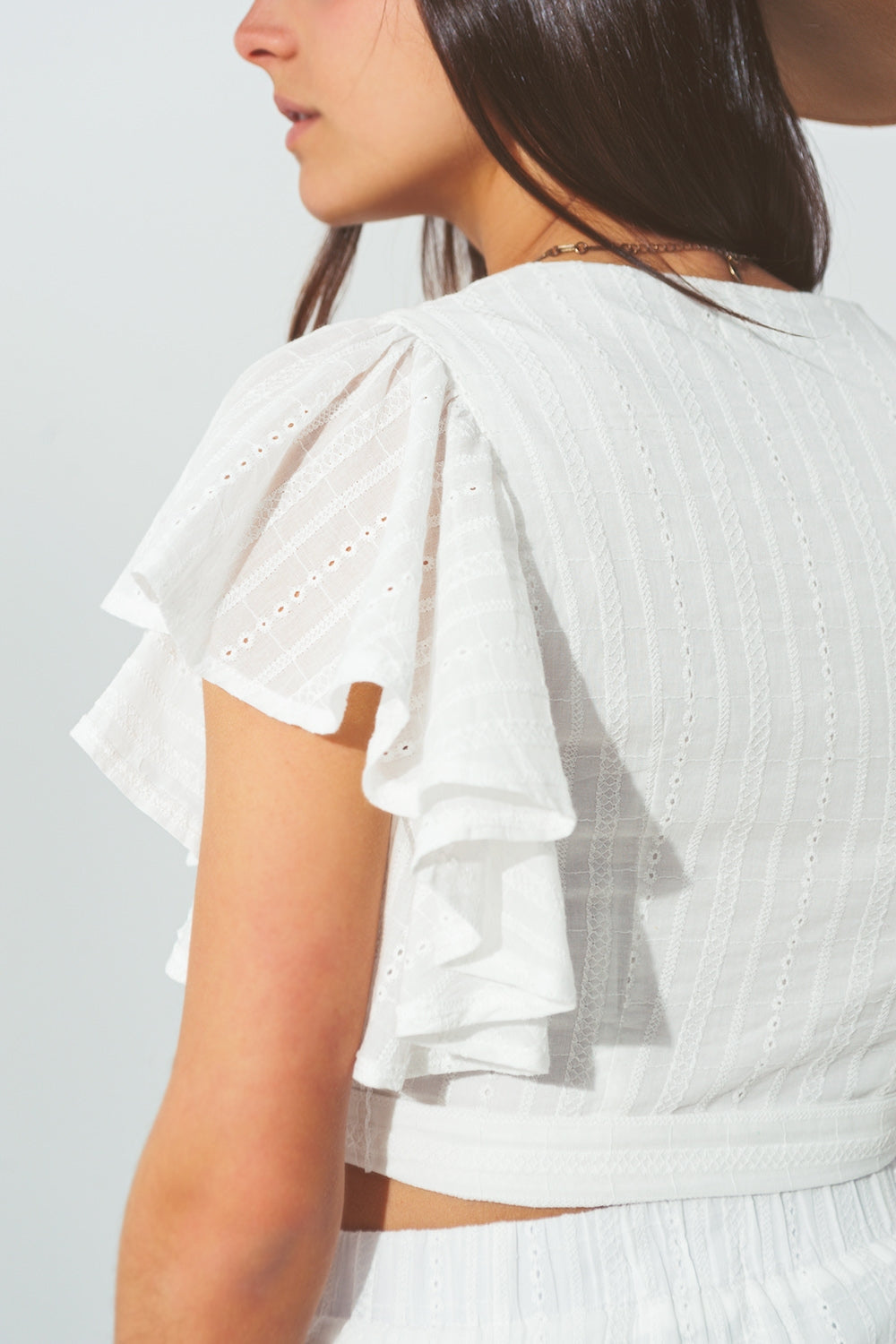 Broderie Wrap Crop Top en Blanco Q2