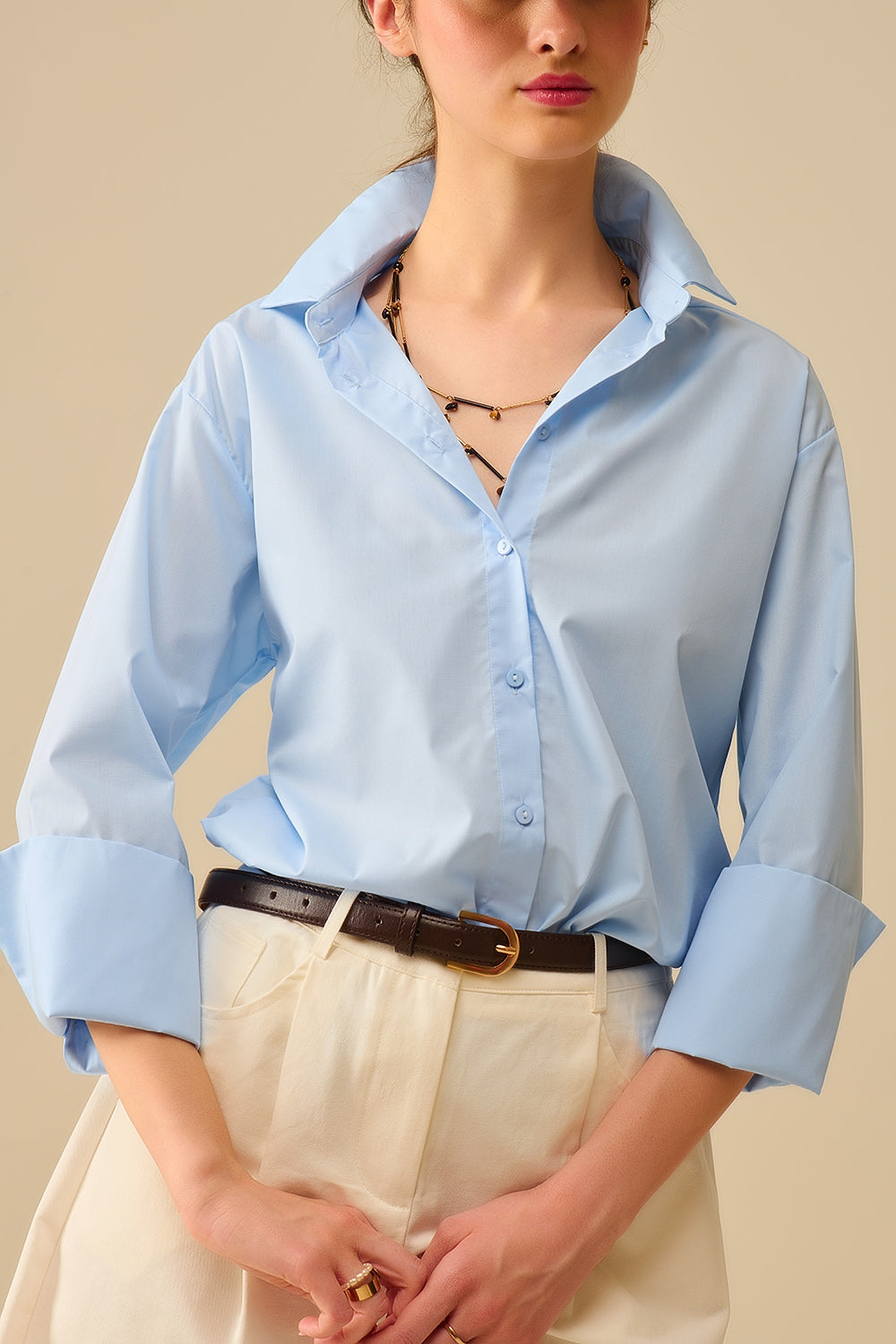 Camisa de popelina azul con puños extra anchos Q2