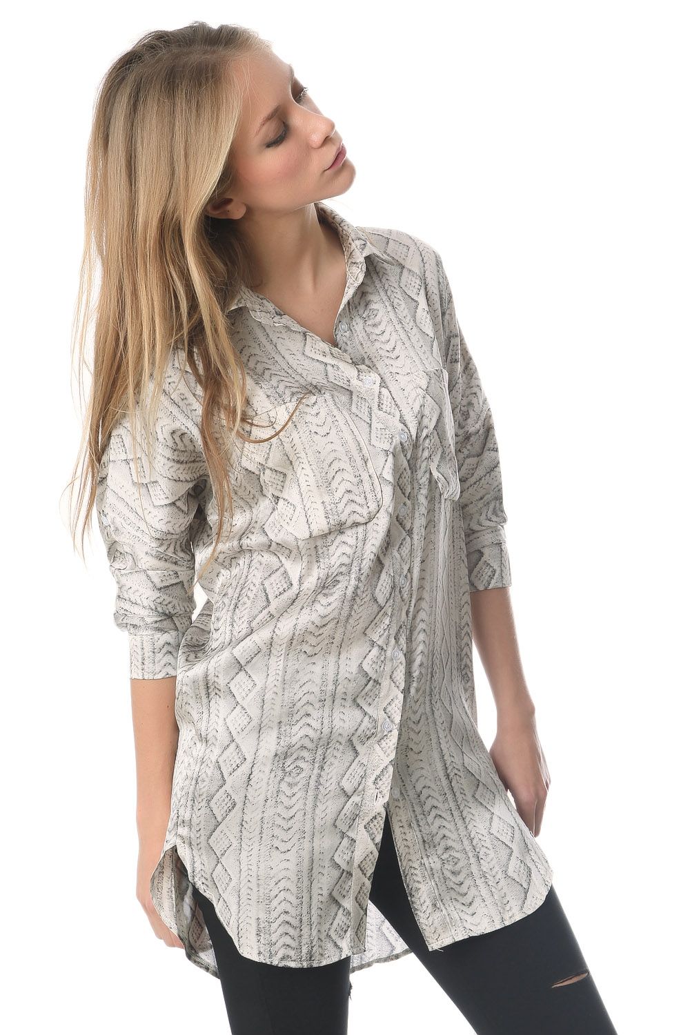 Q2 Camisa larga de raso con estampado abstracto gris