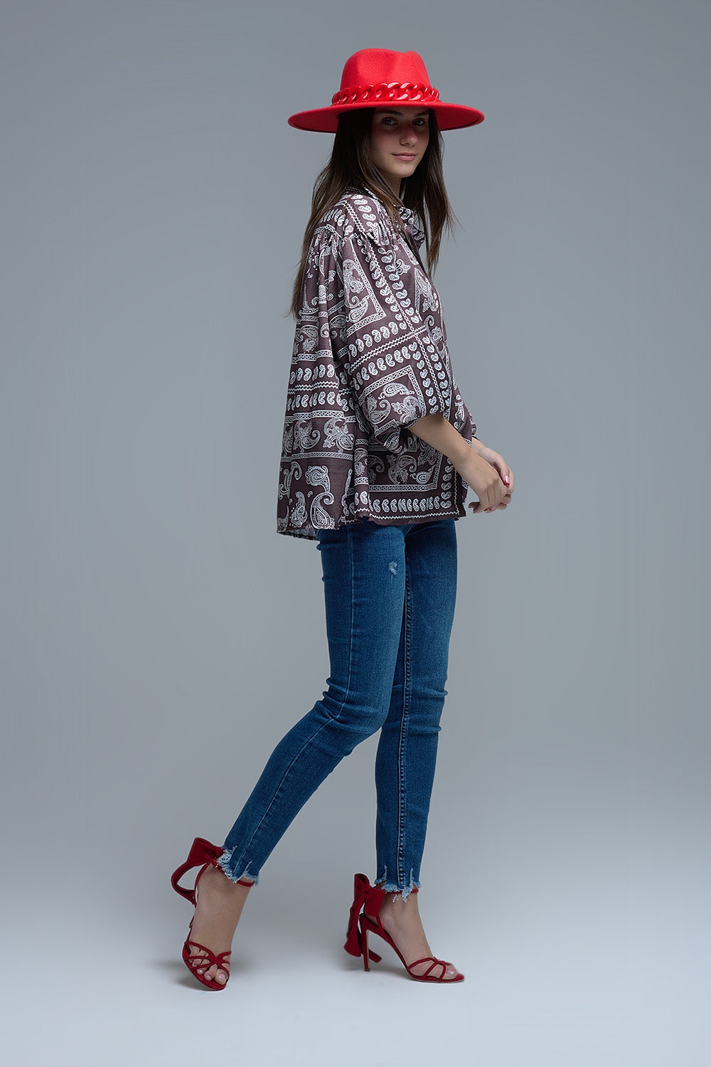 Camisa Paisley Marrón Con Mangas Voluminosas Q2