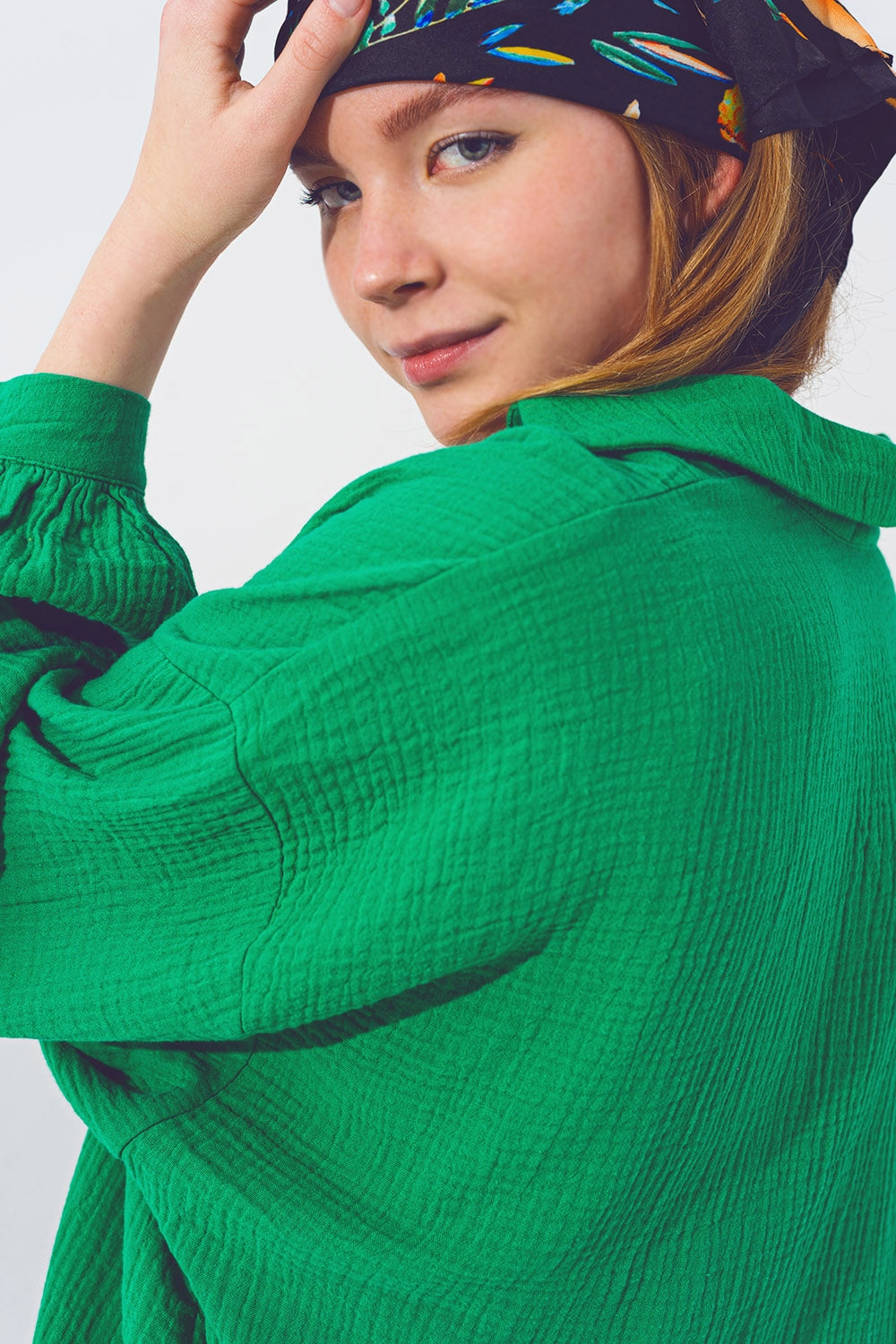 Camisa Texturizada Extragrande de Corte Holgado en Verde Q2