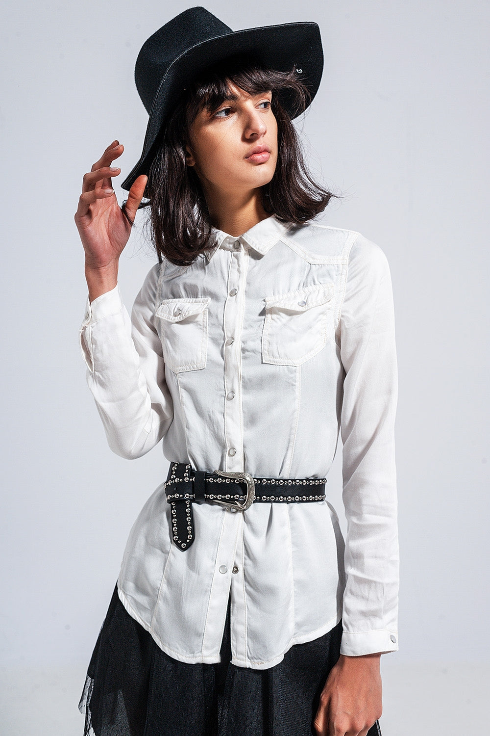 Camisa vaquera blanca de corte slim Q2