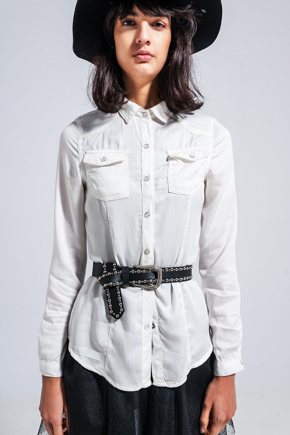 Camisa vaquera blanca de corte slim Q2