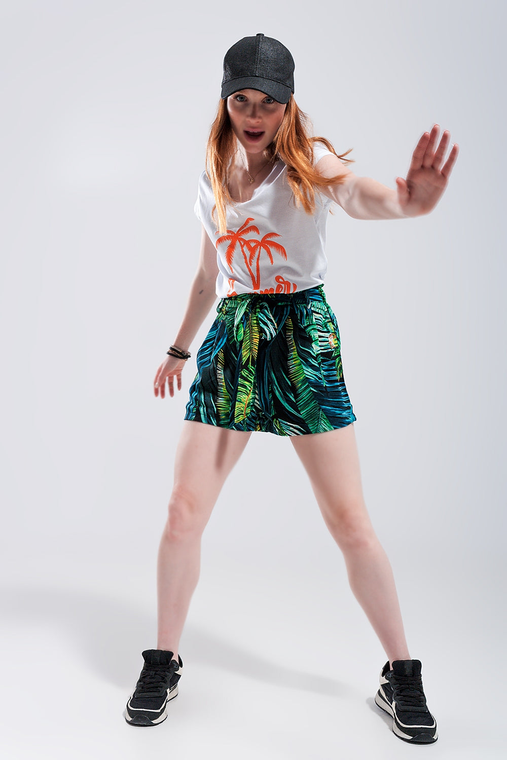 Camiseta blanca con estampado Summer Vibes Q2