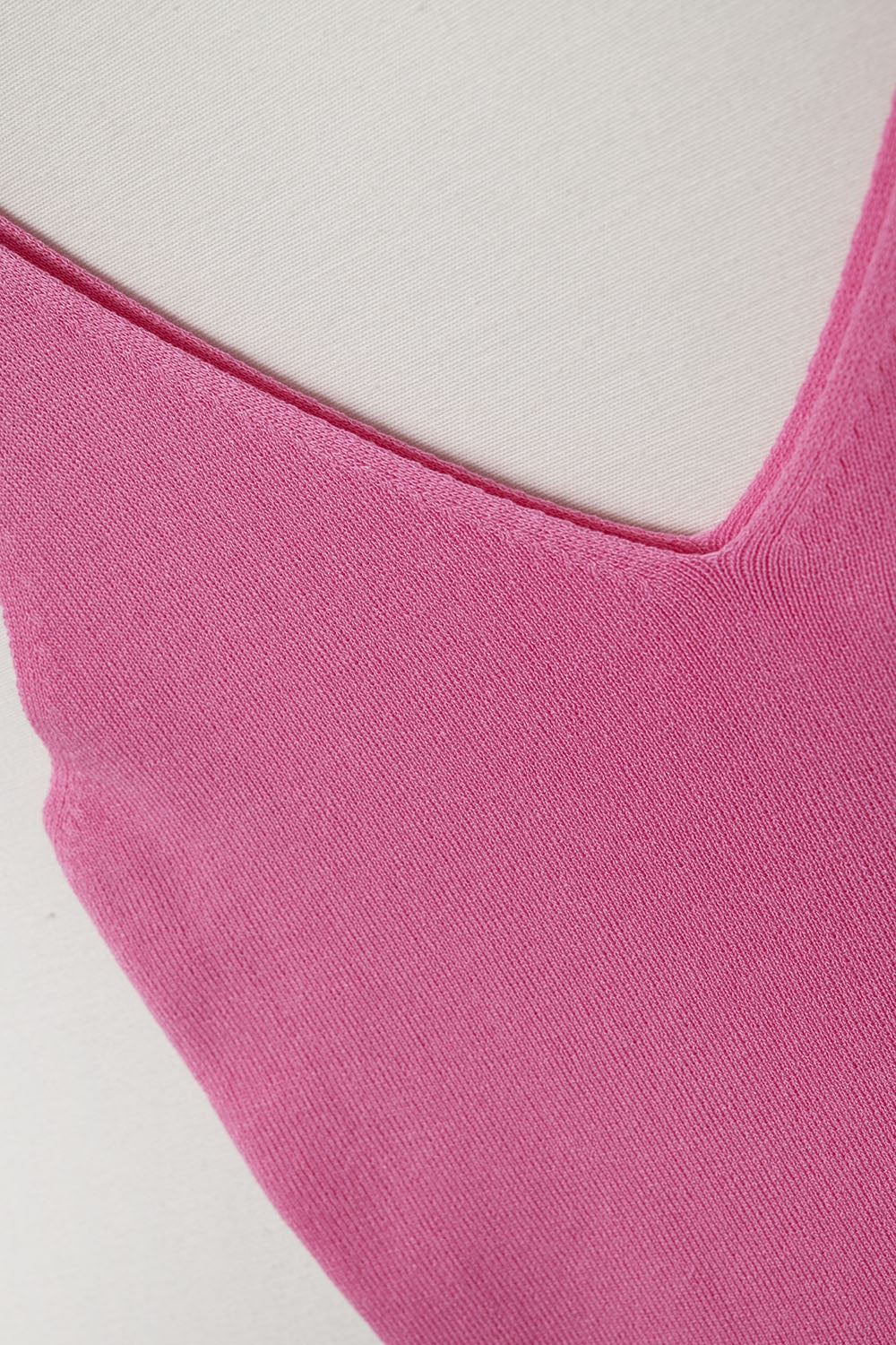 Camiseta de Tirantes de Punto Acanalado en Fucsia Q2