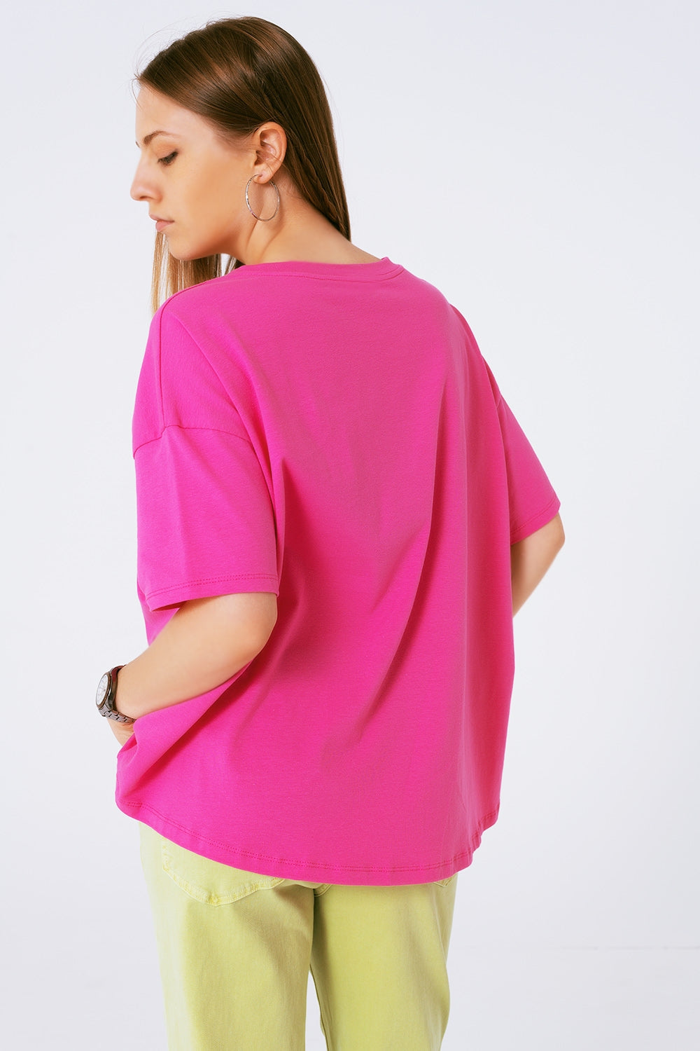 camiseta fuxia holgada con osito coloreado Q2