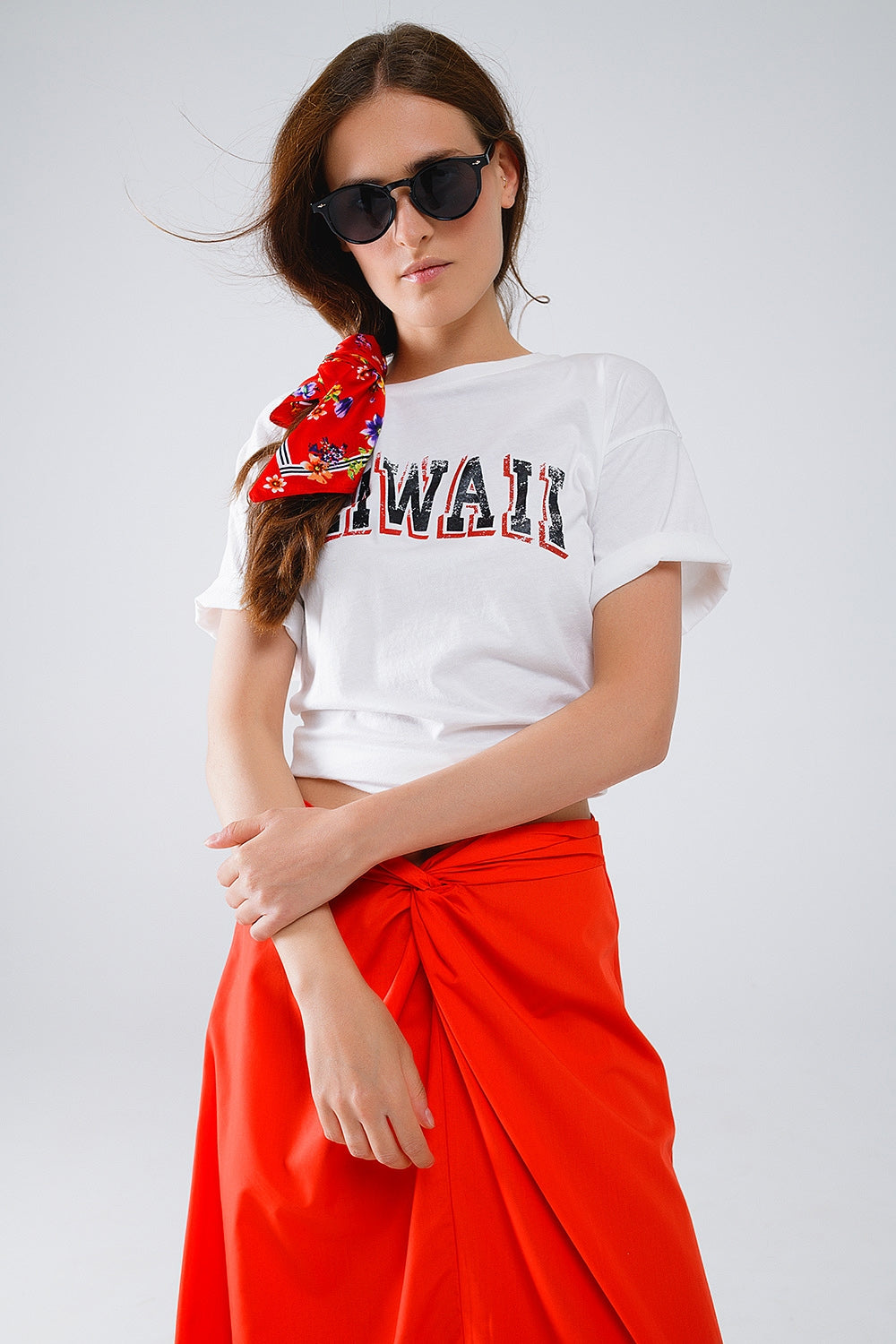 Camiseta Hawaii Efecto Lavado en color blanco Q2