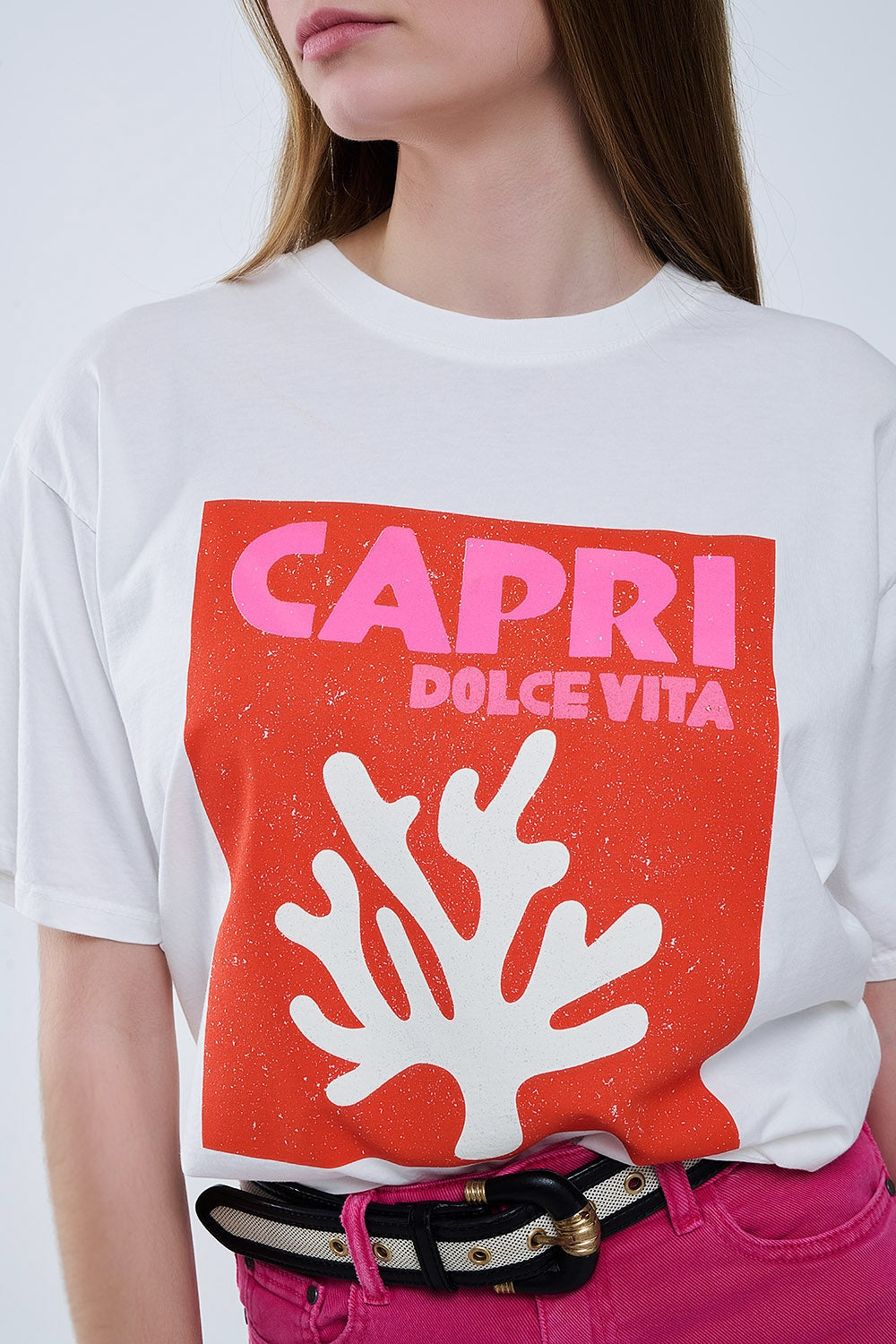 Capri La Dolce Vita Camiseta blanca con estampado gráfico Q2