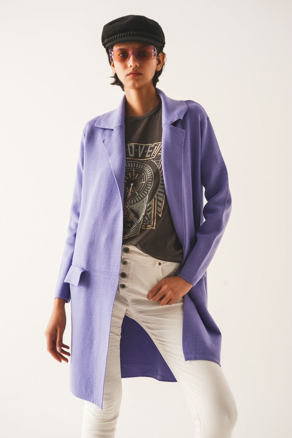 Q2 Cardigan extra grande en morado con solapas