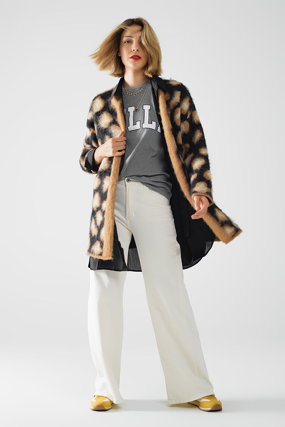 cárdigan negro con estampado de leopardo de punto con lana Q2