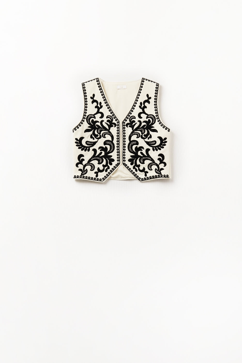 Chaleco blanco con bordado barroco negro Q2