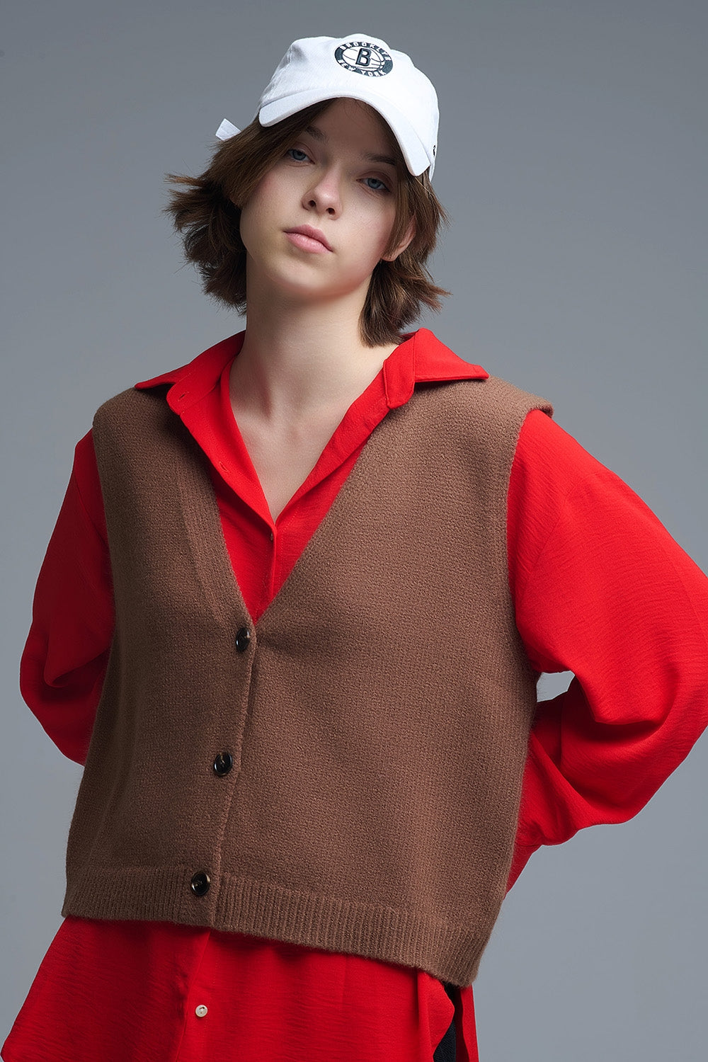 Chaleco corto de punto marrón chocolate Q2