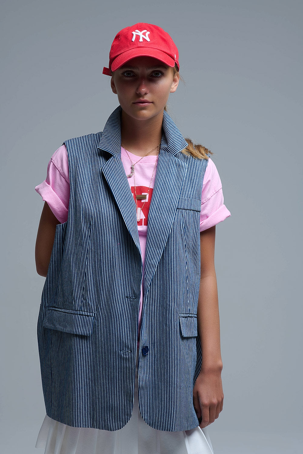 Chaleco largo de rayas azul y blanco con cuello chal Q2