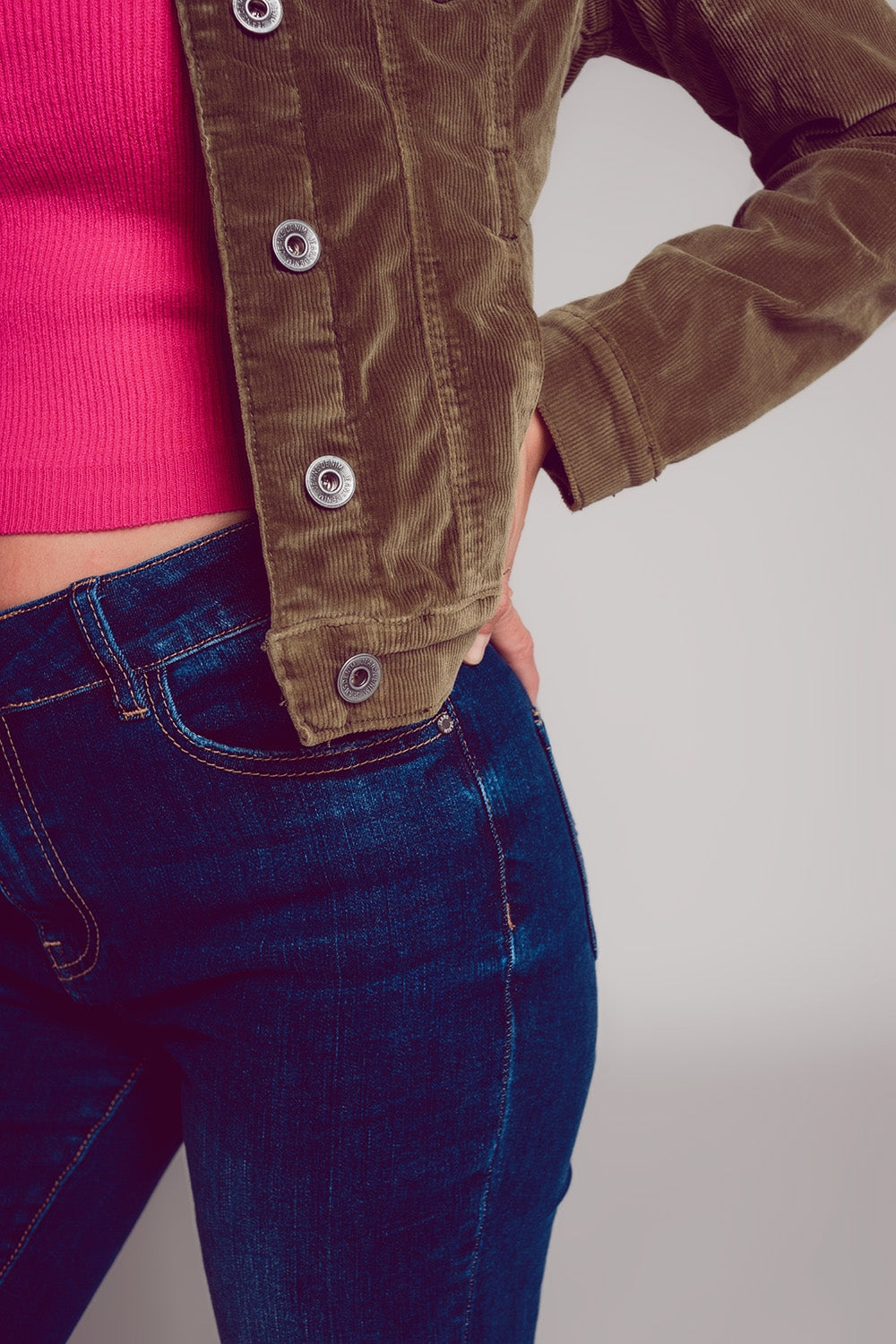 Chaqueta de cordón cropped caqui Q2
