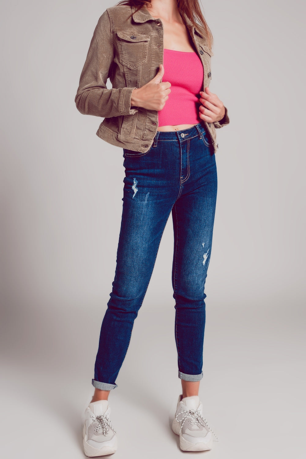 Chaqueta de pana de color beis Q2