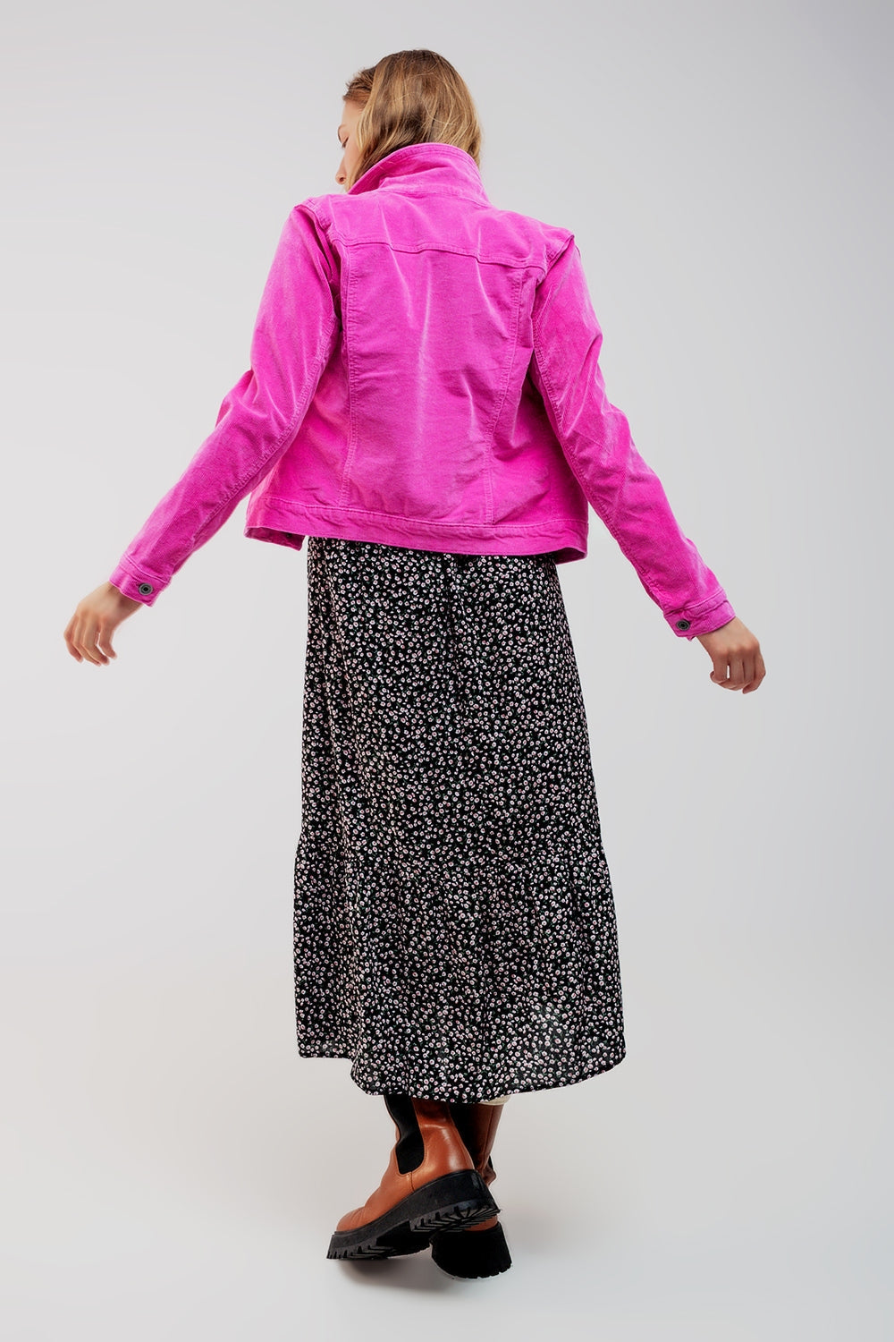 Chaqueta de pana de color fucsia Q2