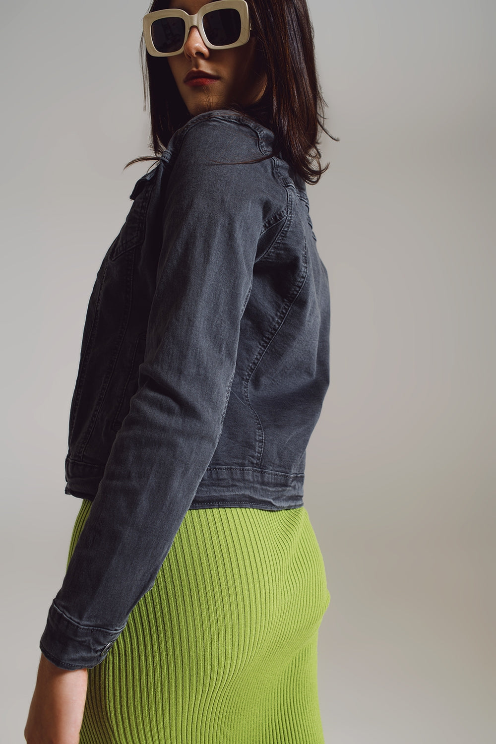 Chaqueta de vaquera en denim a medida en gris piedra Q2