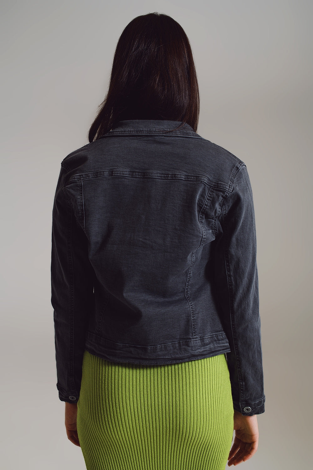 Chaqueta de vaquera en denim a medida en gris piedra Q2