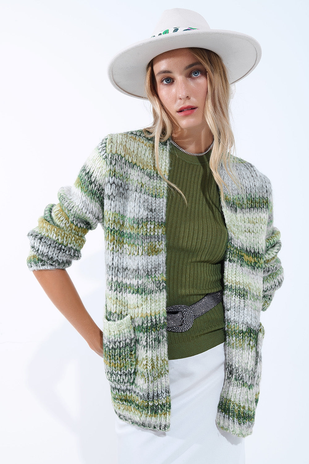Chaqueta larga de rayas jaspeadas con bolsillos en verde Q2