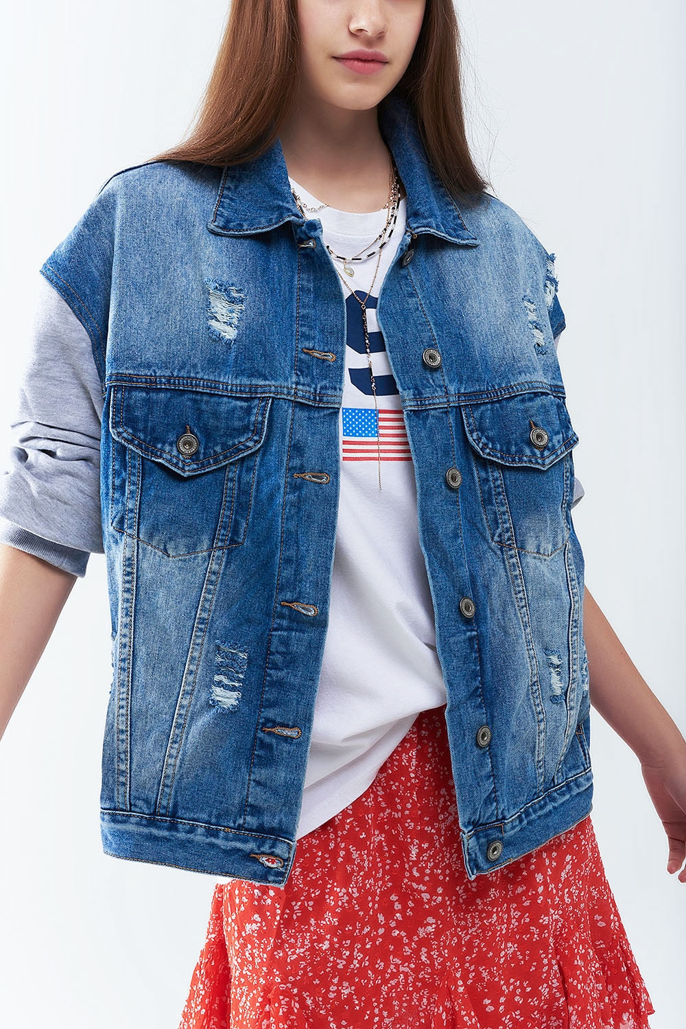 Chaqueta vaquera con mangas de tejido deportivo Q2