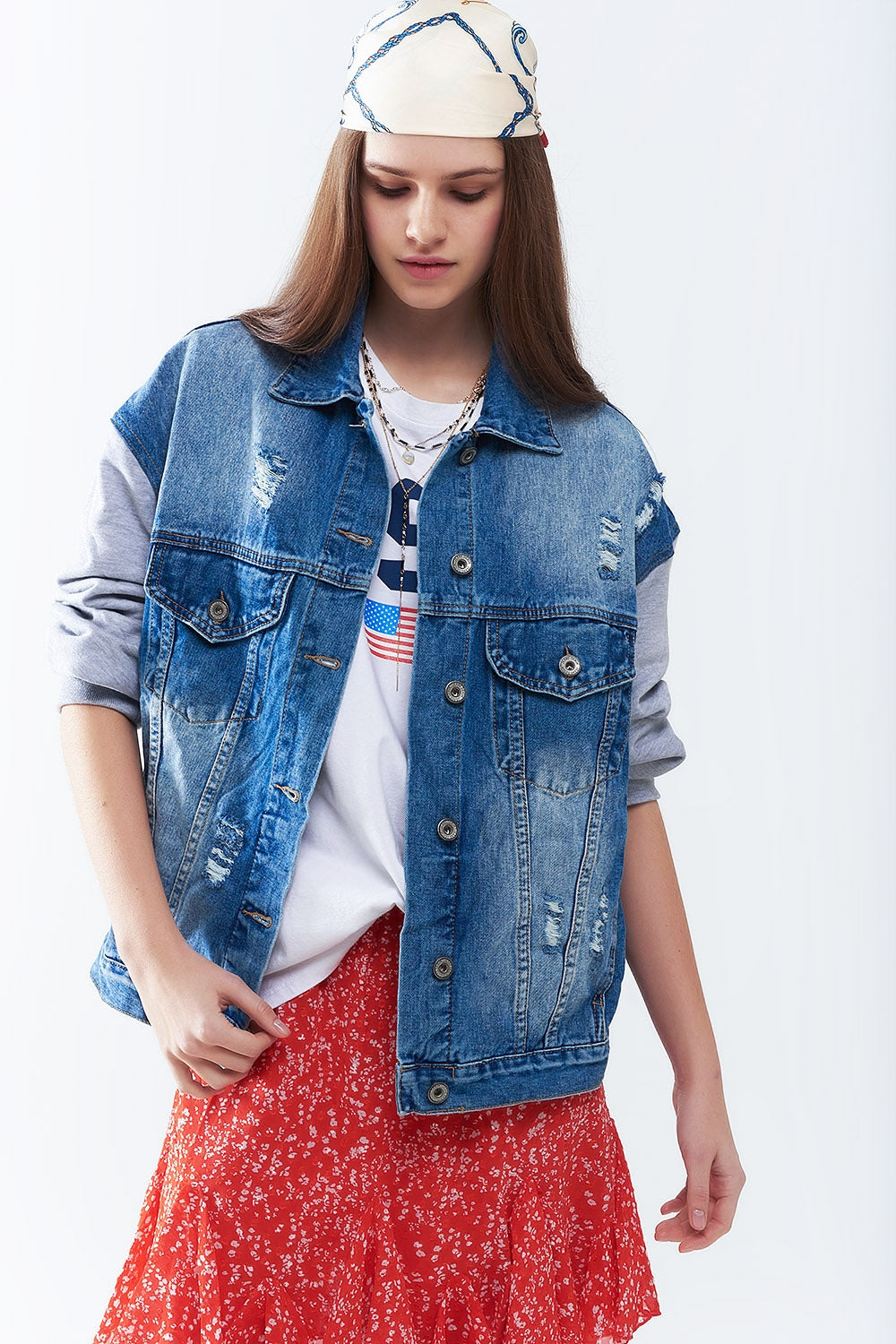 Chaqueta vaquera con mangas de tejido deportivo Q2
