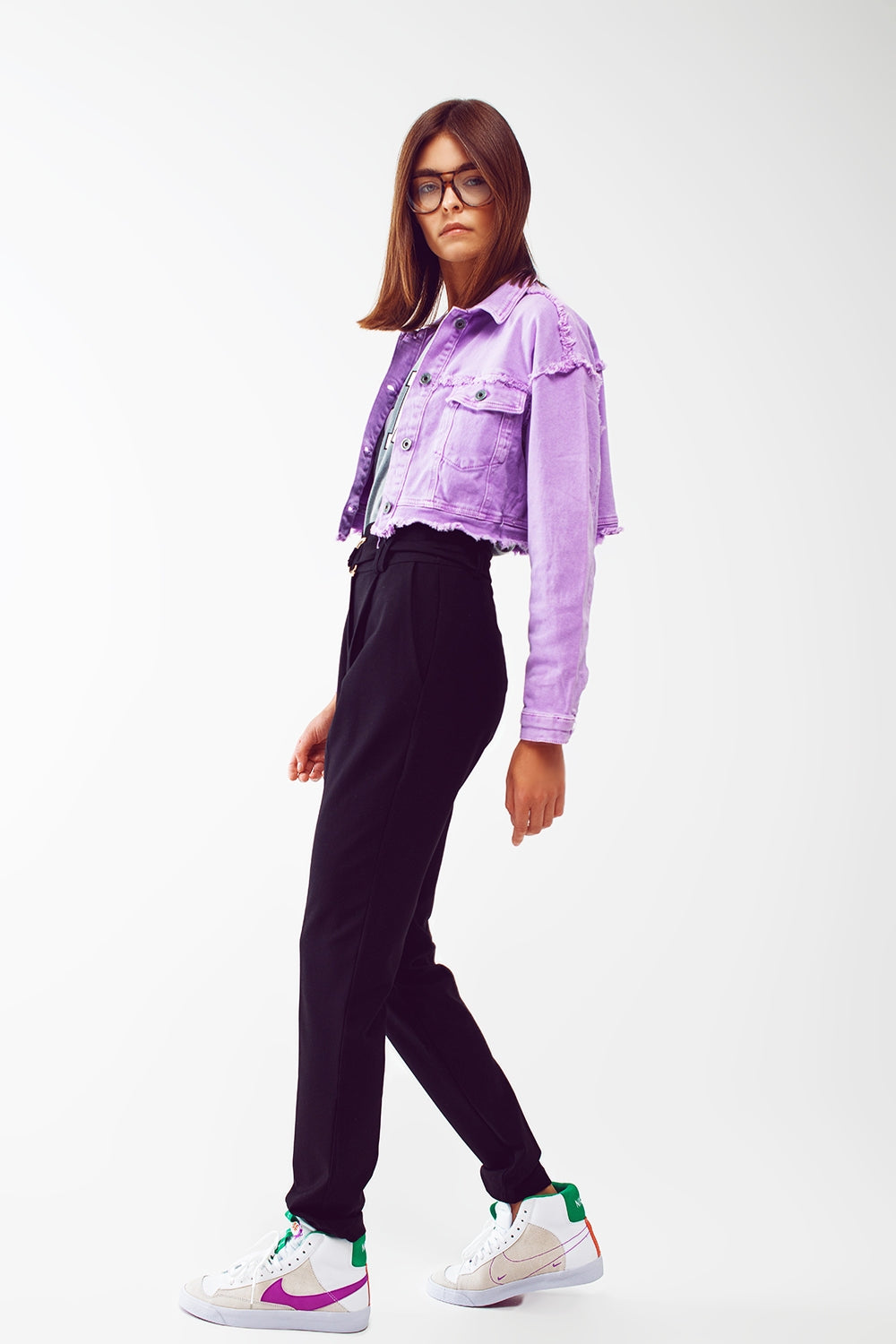Chaqueta vaquera corta morada Q2