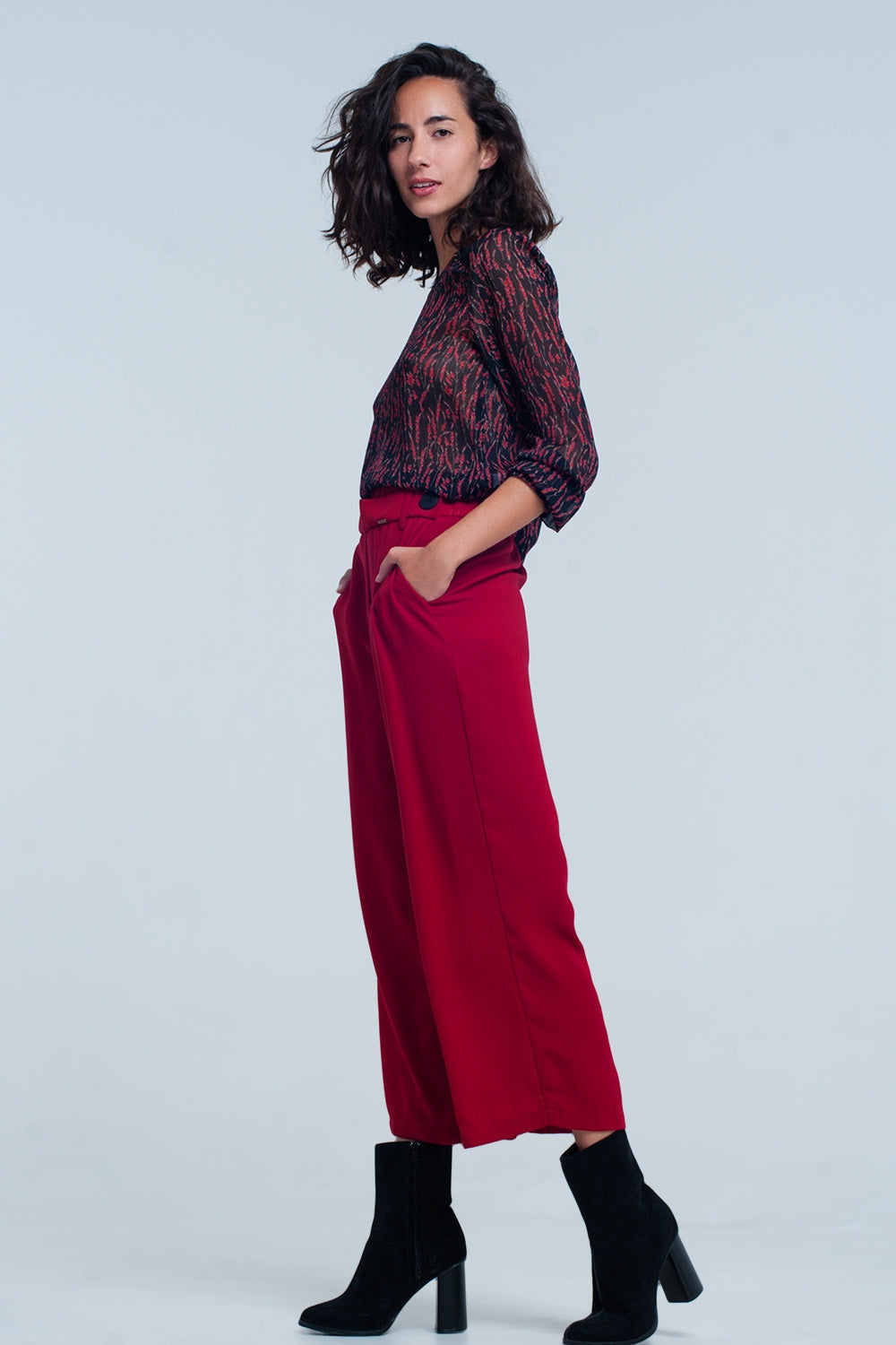 Culottes granate de pierna ancha con detalle cintura Q2
