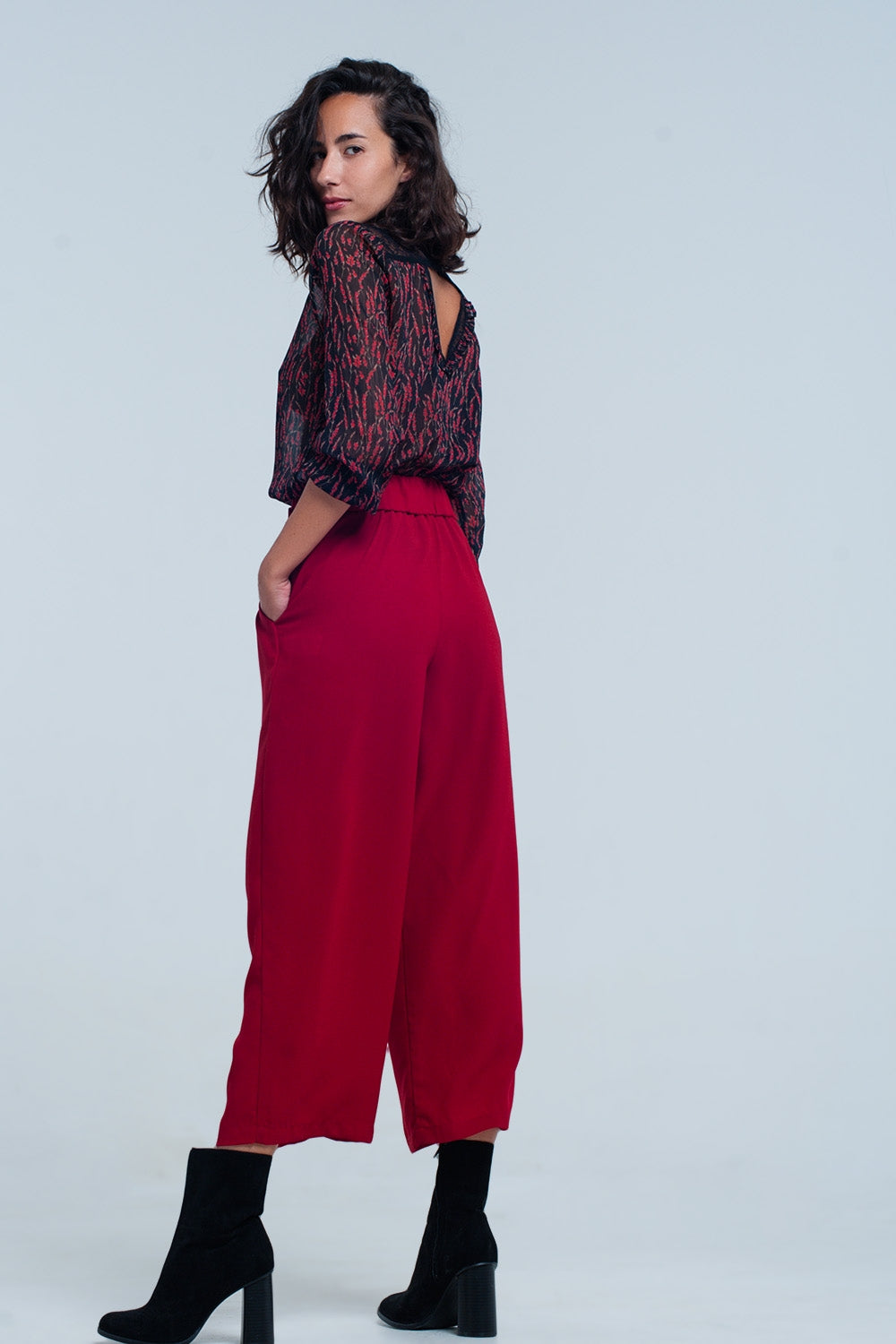Culottes granate de pierna ancha con detalle cintura Q2