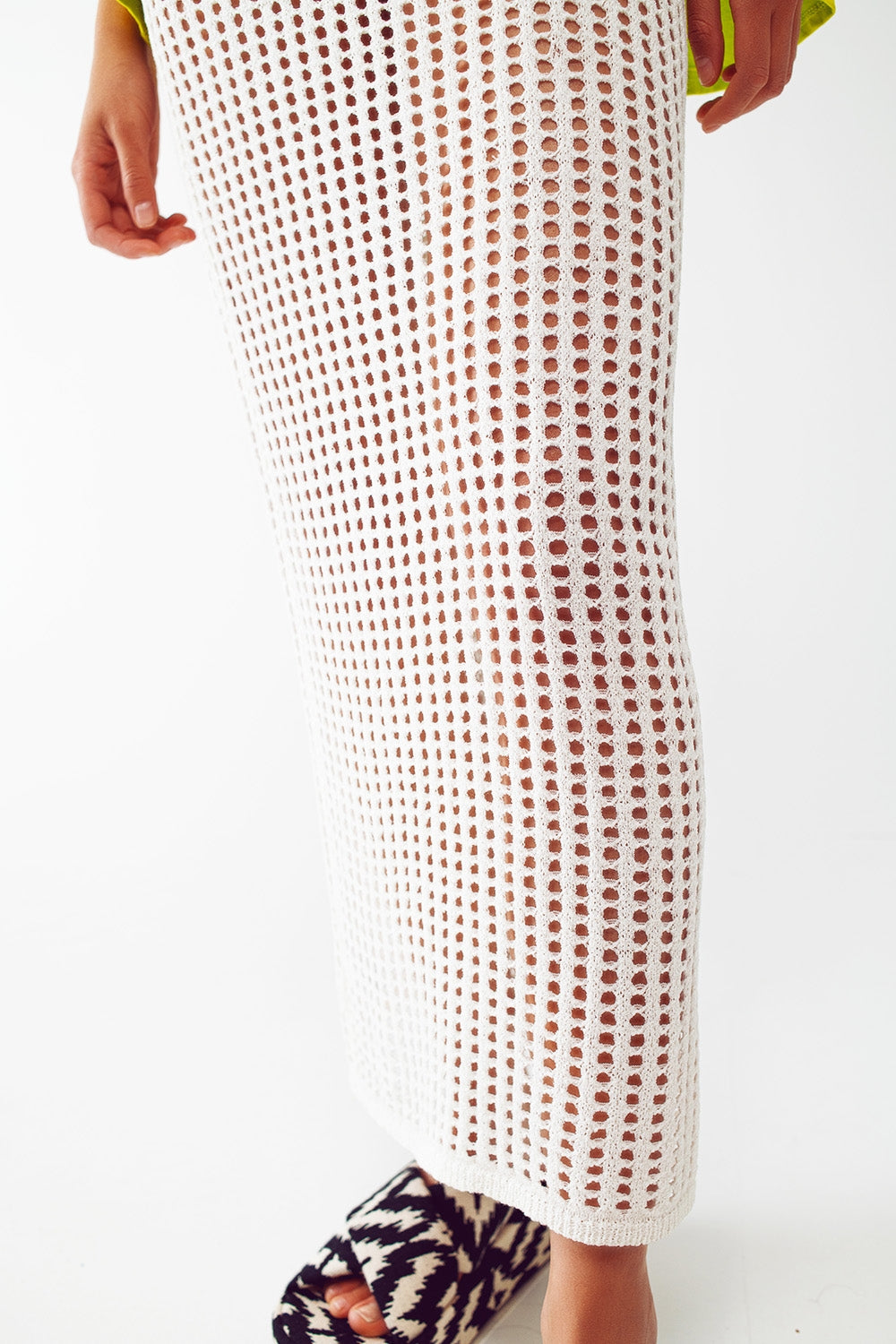 Falda larga de crochet transparente en blanco Q2