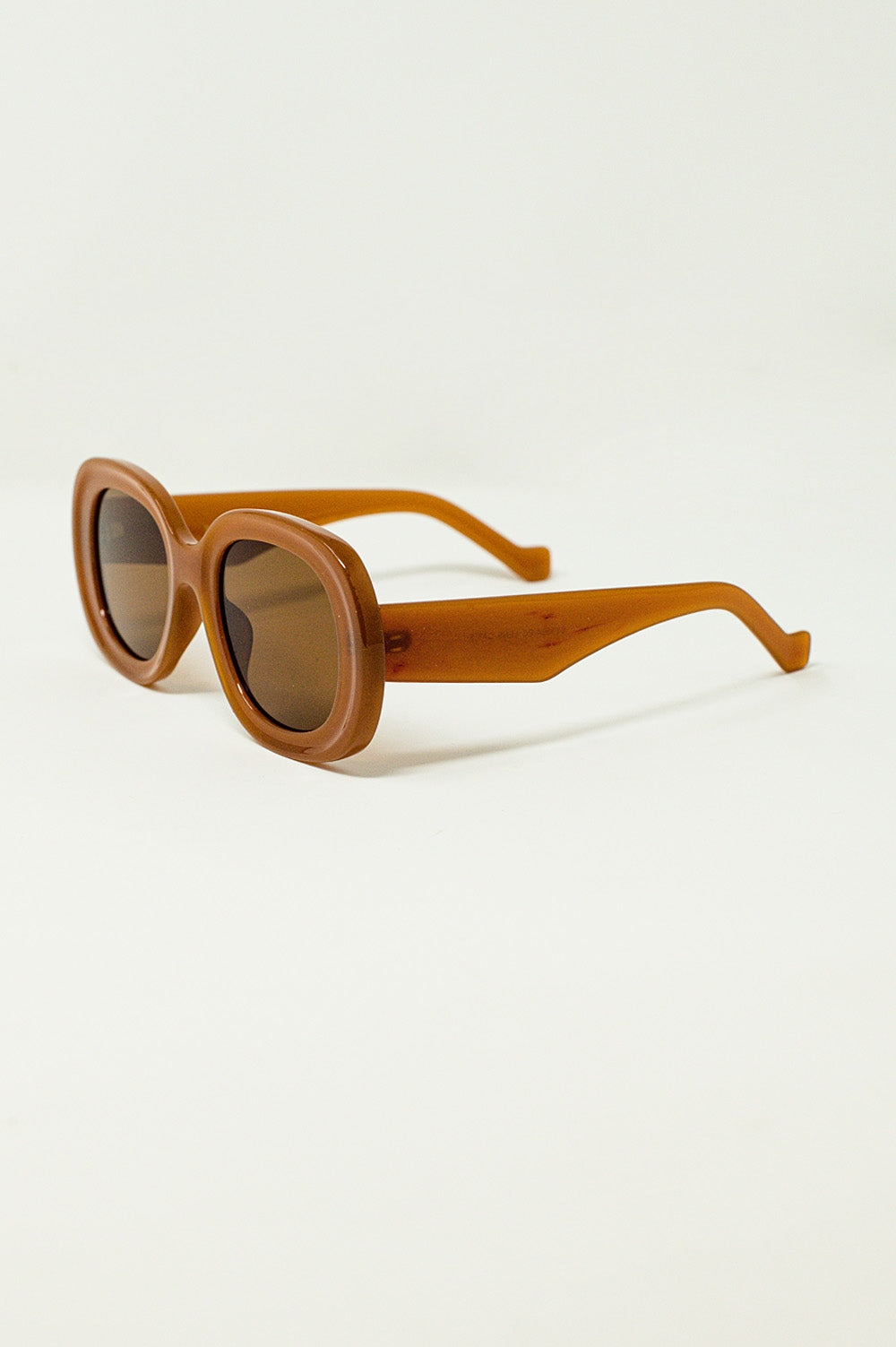 Gafas de sol circulares y grandes en marron Q2
