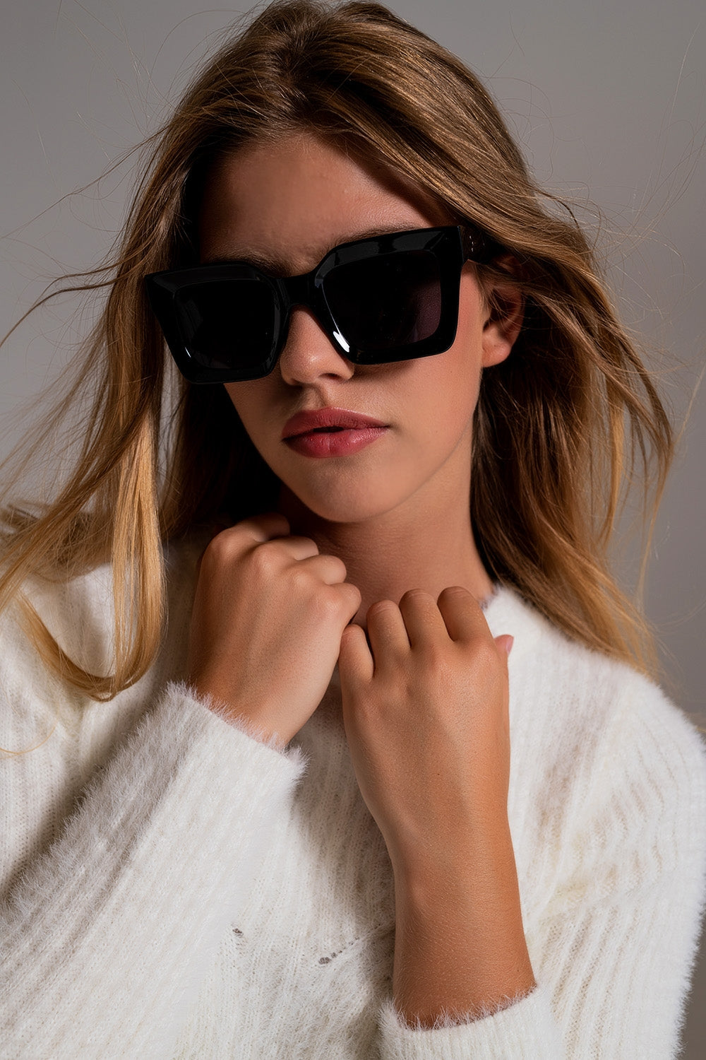 Gafas de sol cuadradas de los 90 en negro Q2