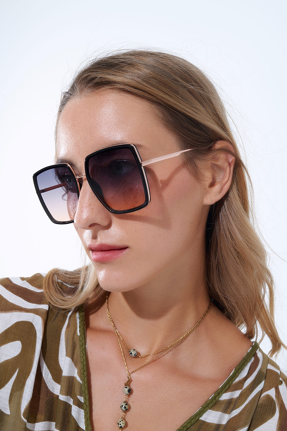 Gafas de sol cuadradas extragrandes en marrón chocolate Q2