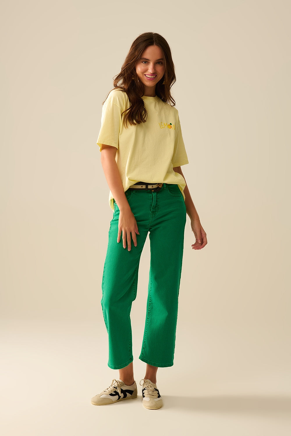 Hecho en Italia camiseta amarilla con gráfico de limón Q2