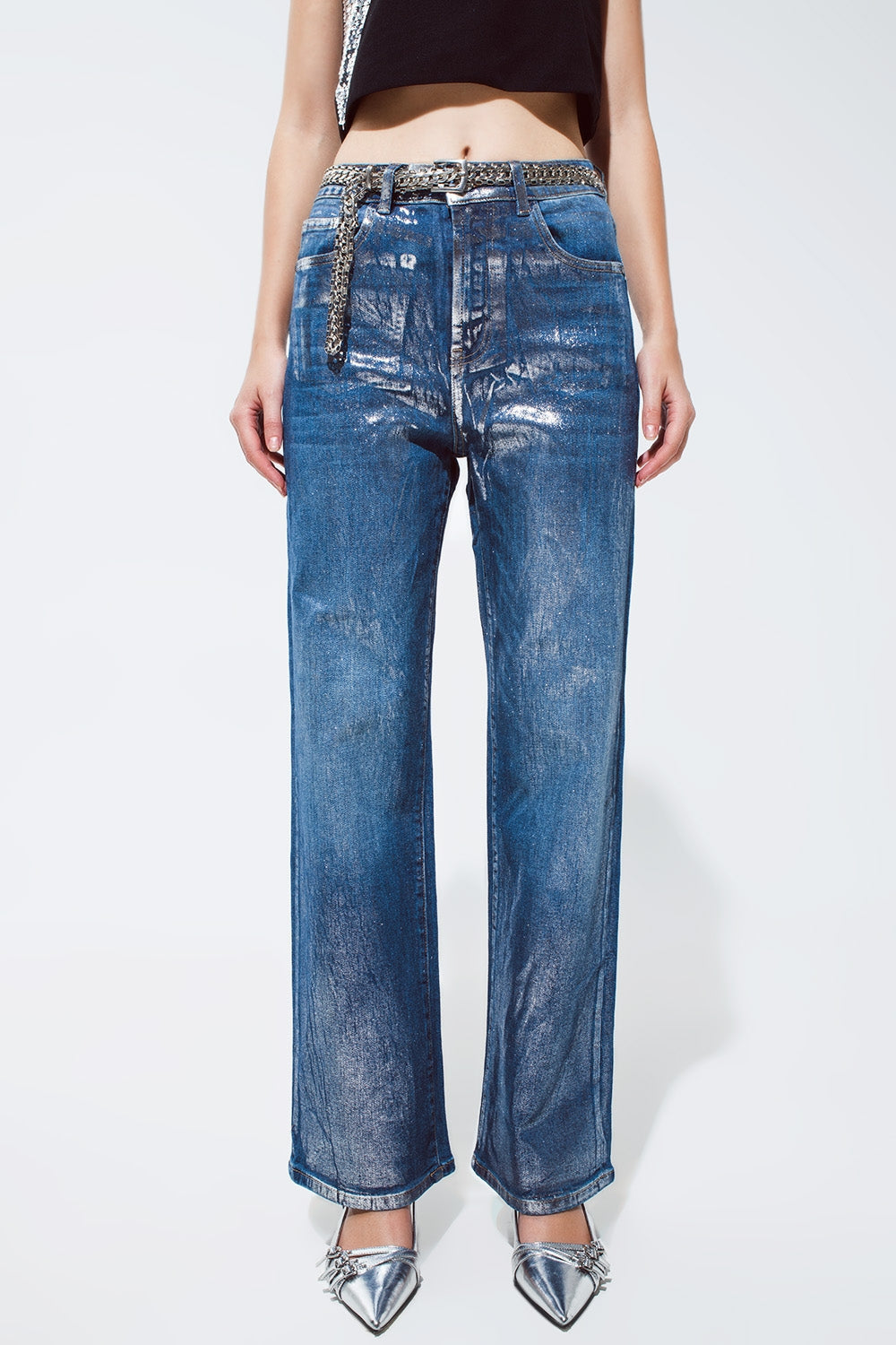 Jeans de pierna recta con acabado metálico plateado Q2