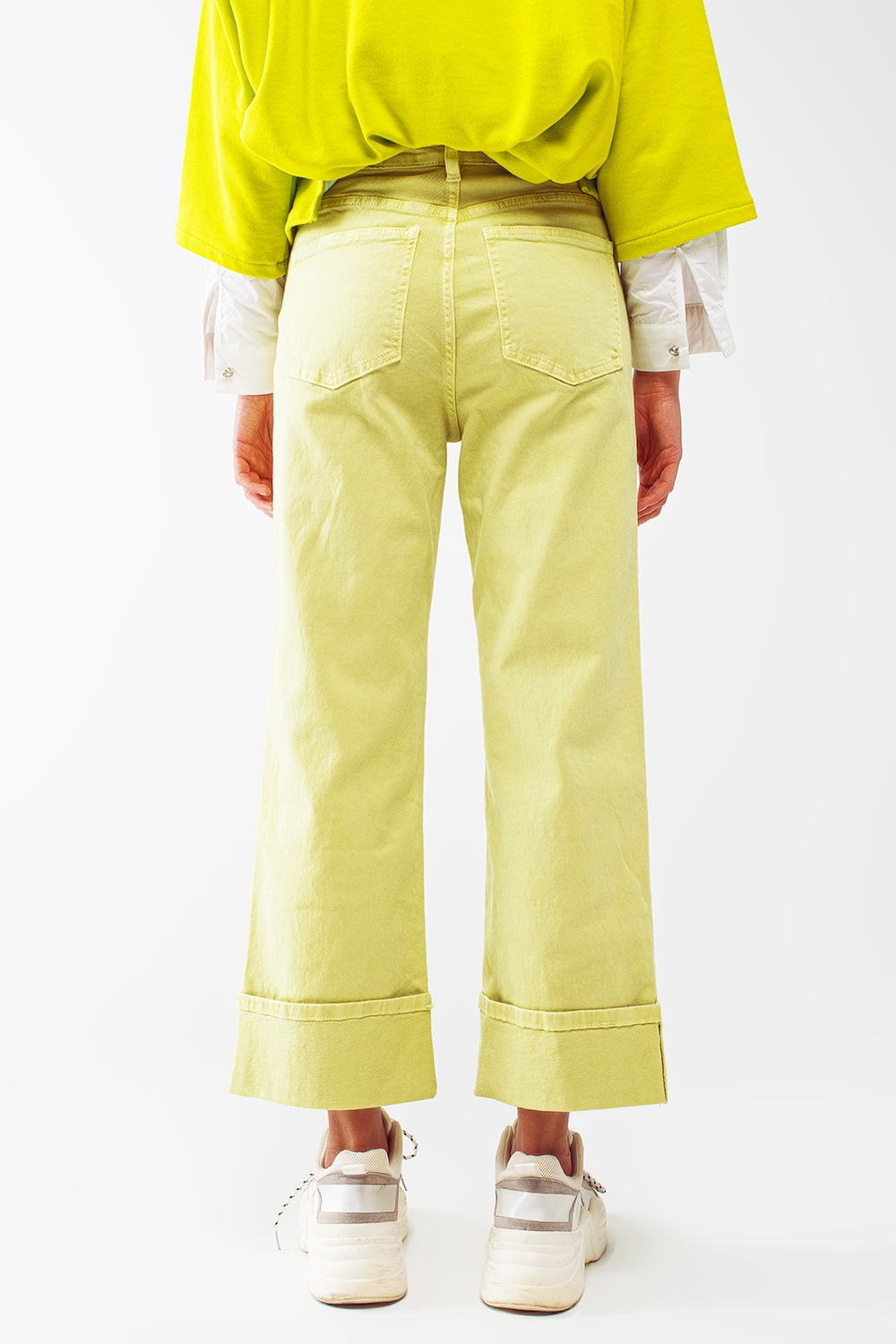Jeans de pierna recta con dobladillo corto en verde lima Q2