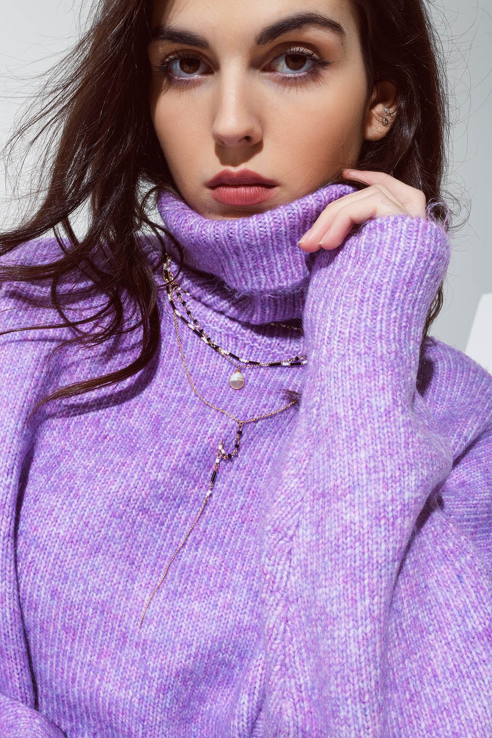 Jersey morado de cuello alto Q2