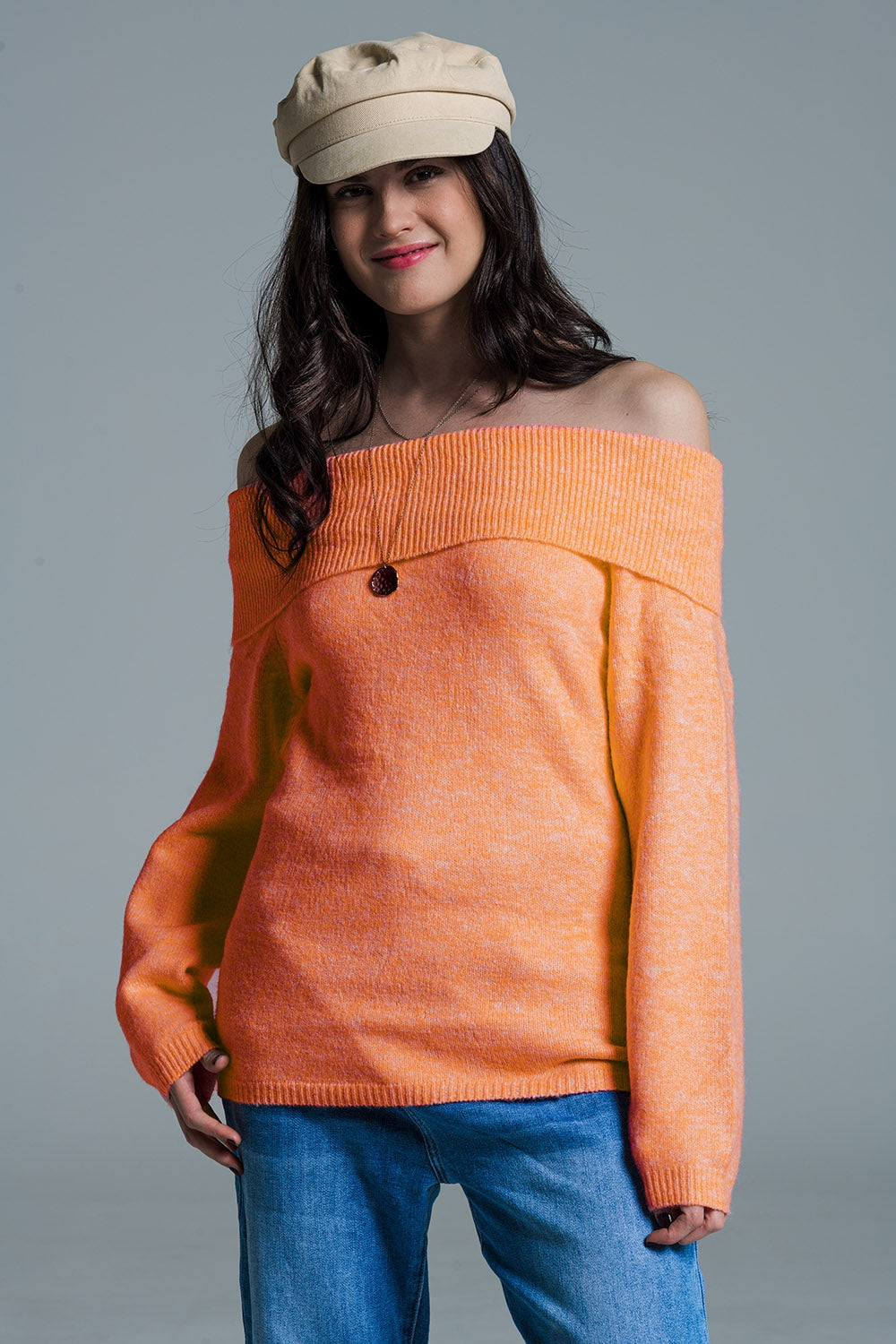 Q2 Jersey naranja con escote barco