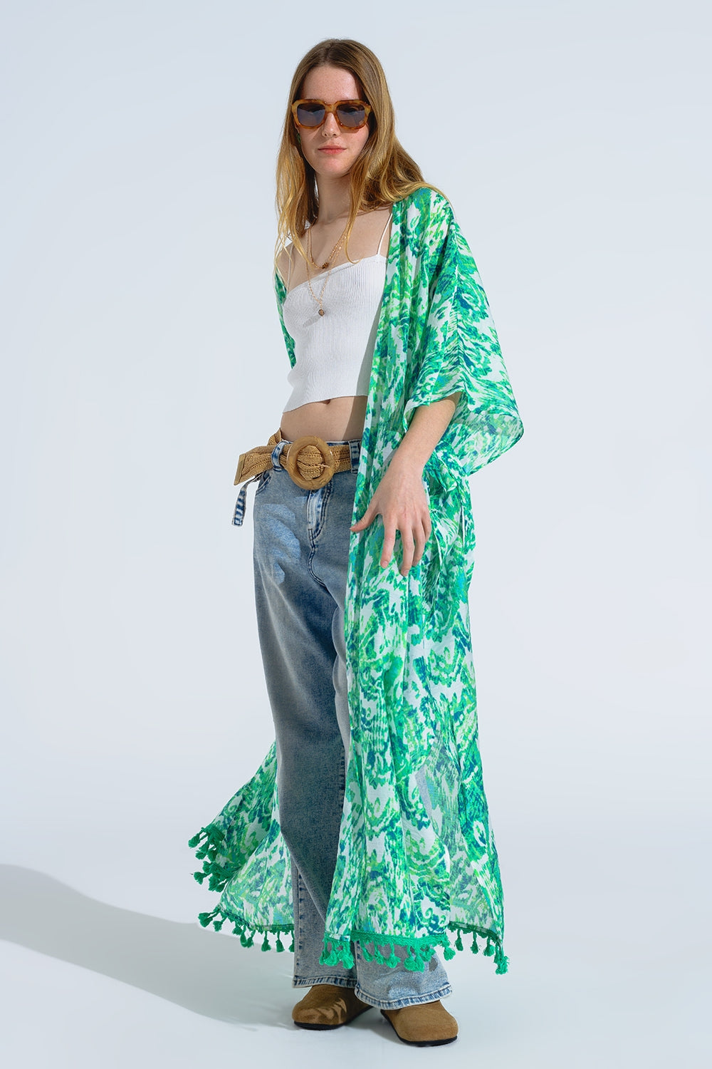 Kimono largo verde con cierre de cordón en estampado tribal Q2