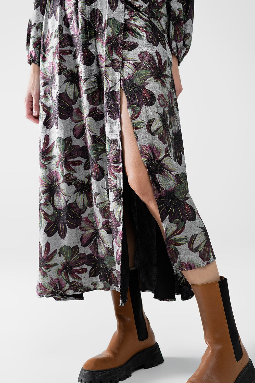 maxi vestido con estampado de flores efecto metalizado Q2