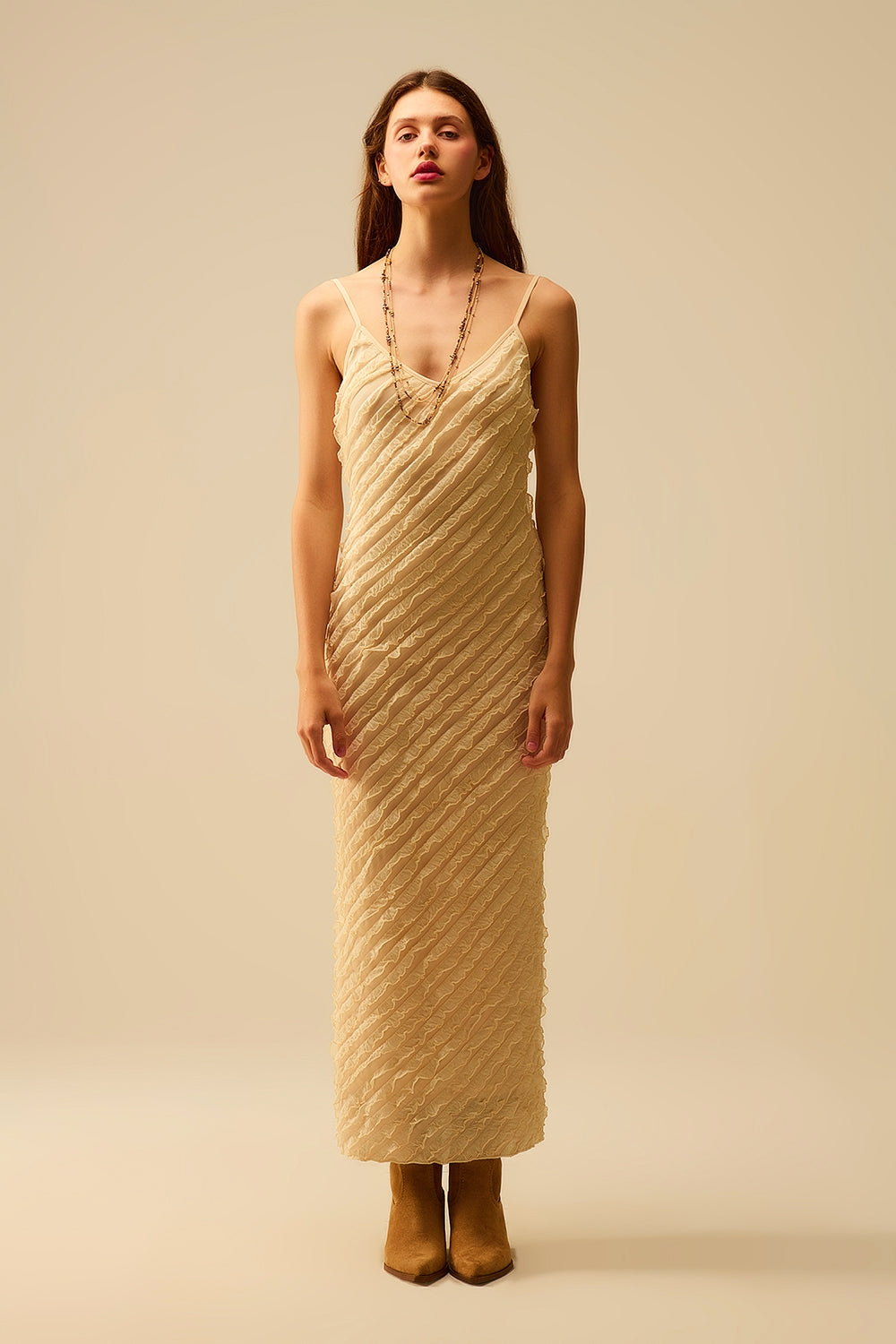 Maxi vestido crudo con flecos y tirantes Q2
