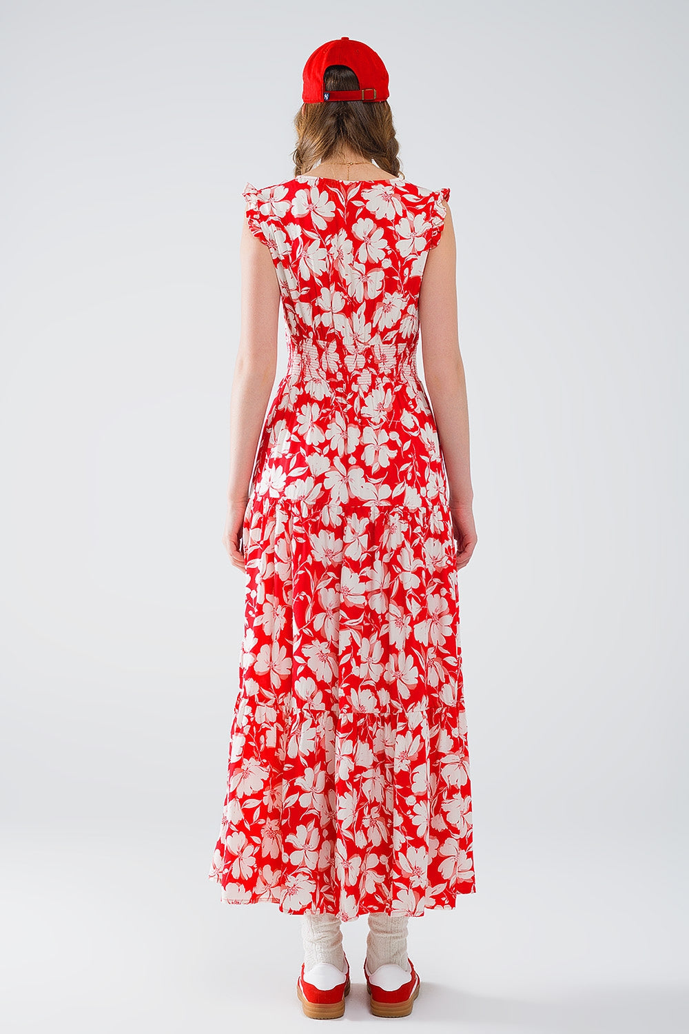 Maxi vestido rojo con estampado floral y escote en V Q2