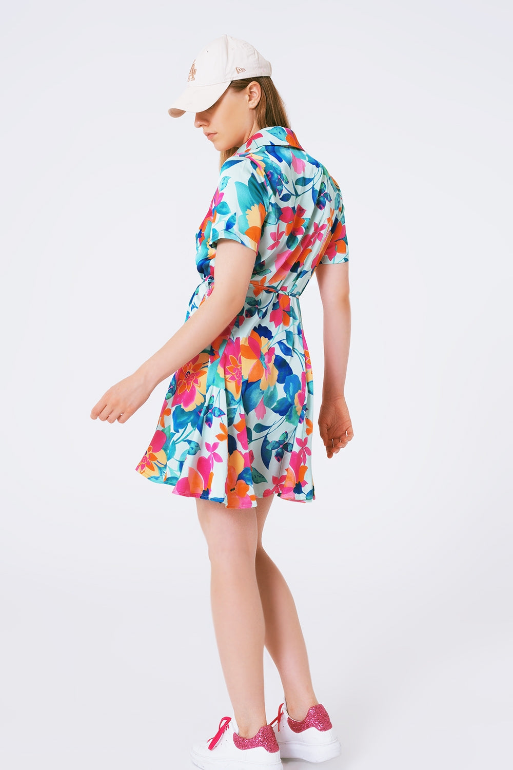 Mini vestido en saten suave estampado flores Q2