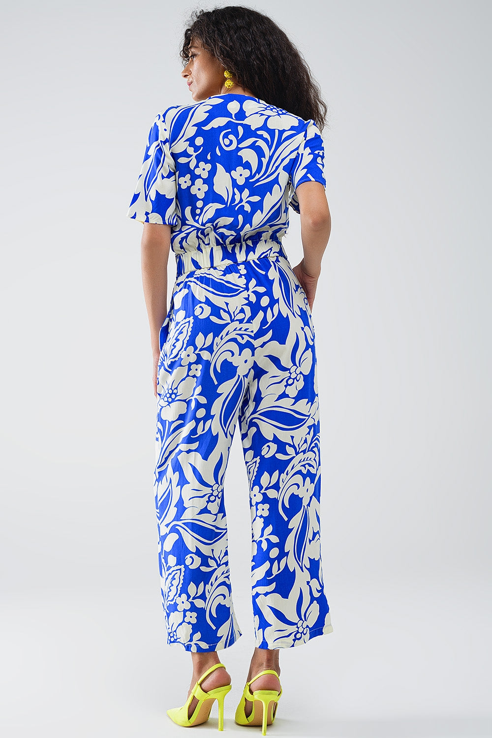 Mono Floral De Manga Corta En Azul Q2